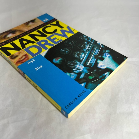 High Risk ~ Nancy Drew Girl Detective Series Book 4, By Carolyn Keene - Picture 4 of 9